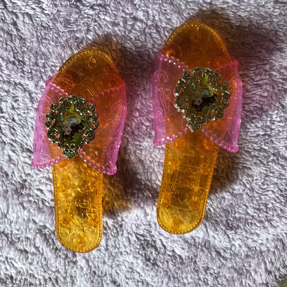 3/20 Disney DressUp shoes